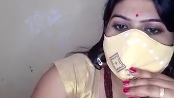 Geeta, Ibu Yang Tinggal Di Rumah, Menikmati Aktiviti Seksual.