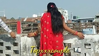 Pertemuan Penuh Gairah Pasangan India Amatir Tertangkap Kamera.