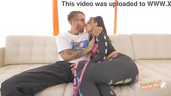 Aidra Fox Membawamu Dalam Petualangan Deepthroat Sesuai Dengan Keinginan Terdalamnya!